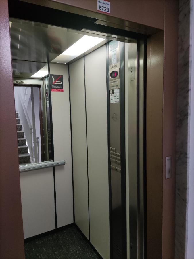 Julia'S Paradise Apartment 托雷维耶哈 外观 照片